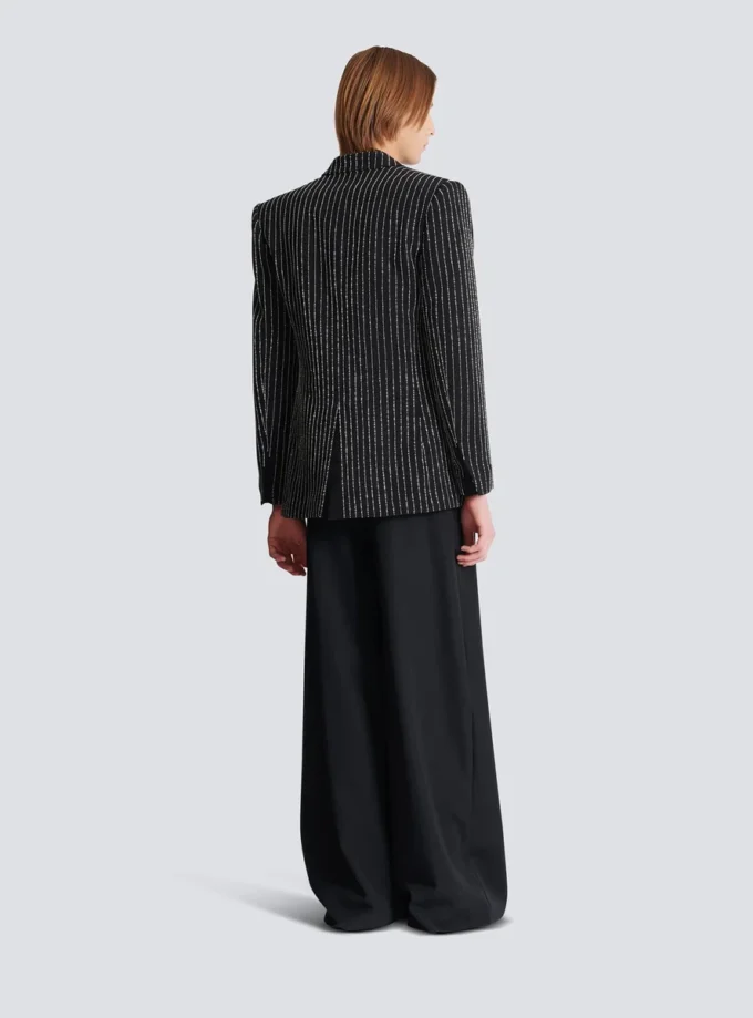 1-Knopf-Wolljacke mit Kristallstreifen 1-Knopf-Wolljacke mit Kristallstreifen