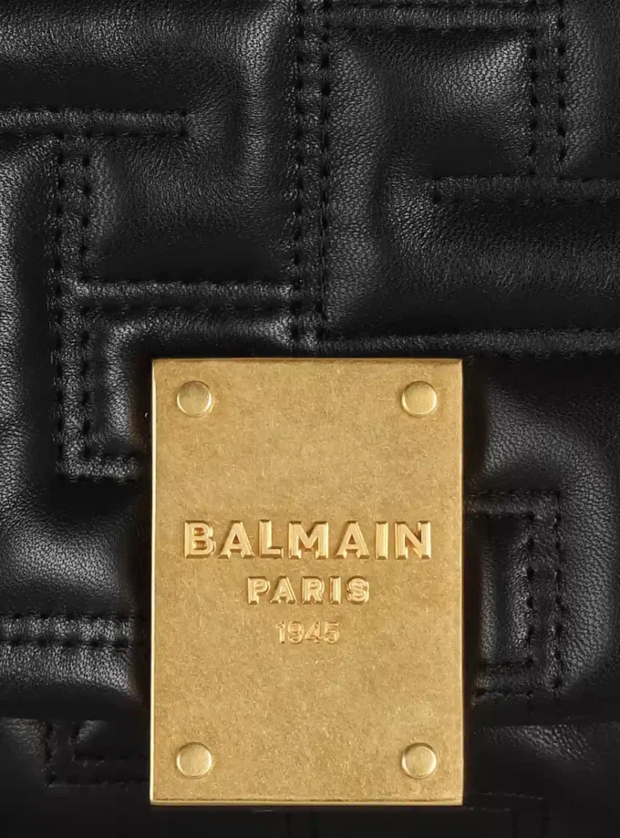 1945 Mini-Tasche aus weichem, gestepptem Leder 1945 Mini-Tasche aus weichem, gestepptem Leder