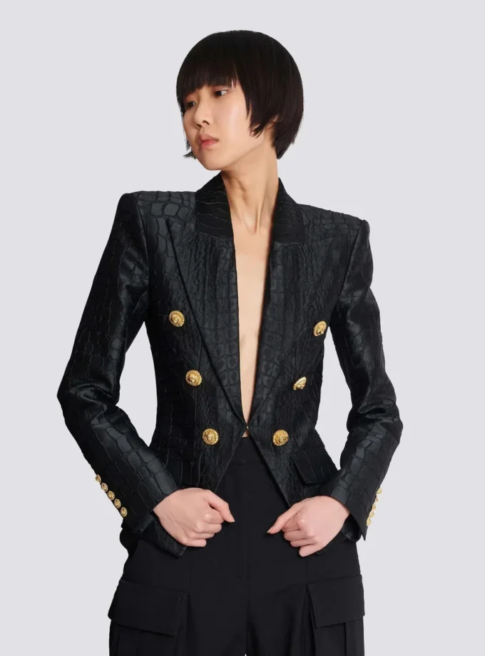 6-Knopf-Jacke aus Krokodil-Jacquard 6-Knopf-Jacke aus Krokodil-Jacquard