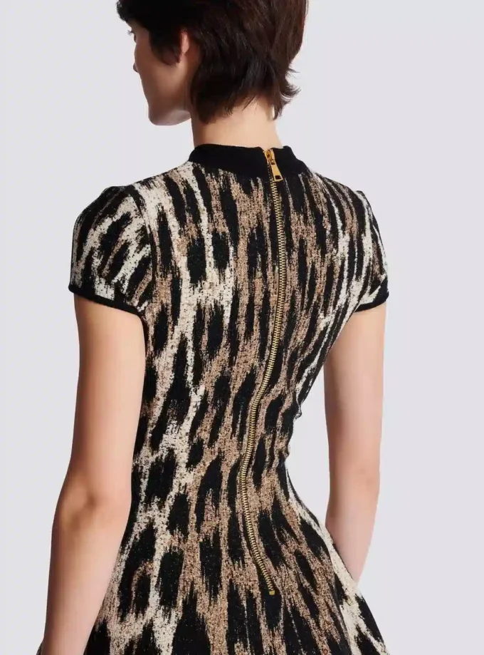 A-Linien-Kleid aus Jacquard mit Leopardenmuster A-Linien-Kleid aus Jacquard mit Leopardenmuster