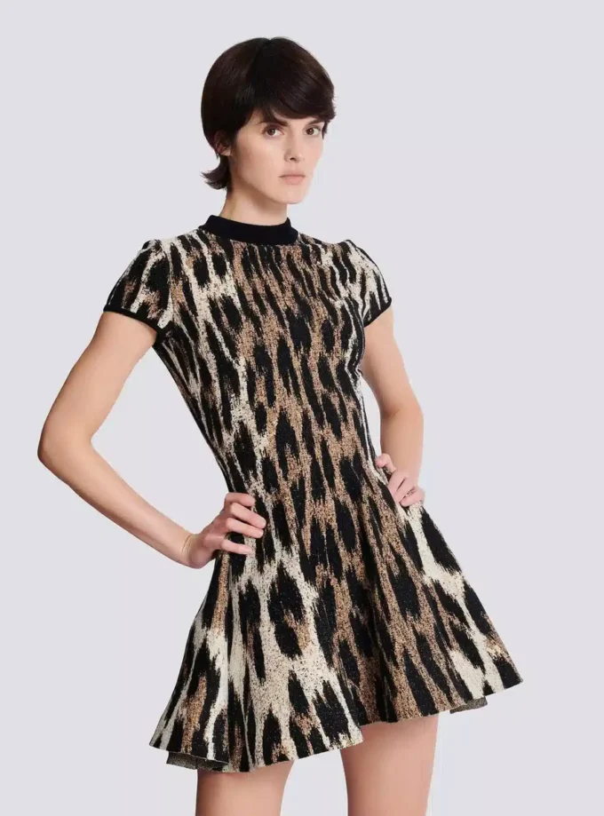 A-Linien-Kleid aus Jacquard mit Leopardenmuster A-Linien-Kleid aus Jacquard mit Leopardenmuster