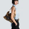 Anthem Medium Tasche aus Ponyfell mit Leopardenmuster Anthem Medium Tasche aus Ponyfell mit Leopardenmuster