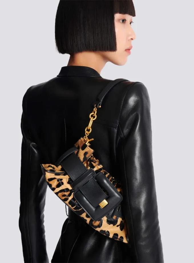 Anthem Mini-Tasche im Ponyfell-Stil mit Leopardenmuster Anthem Mini-Tasche im Ponyfell-Stil mit Leopardenmuster