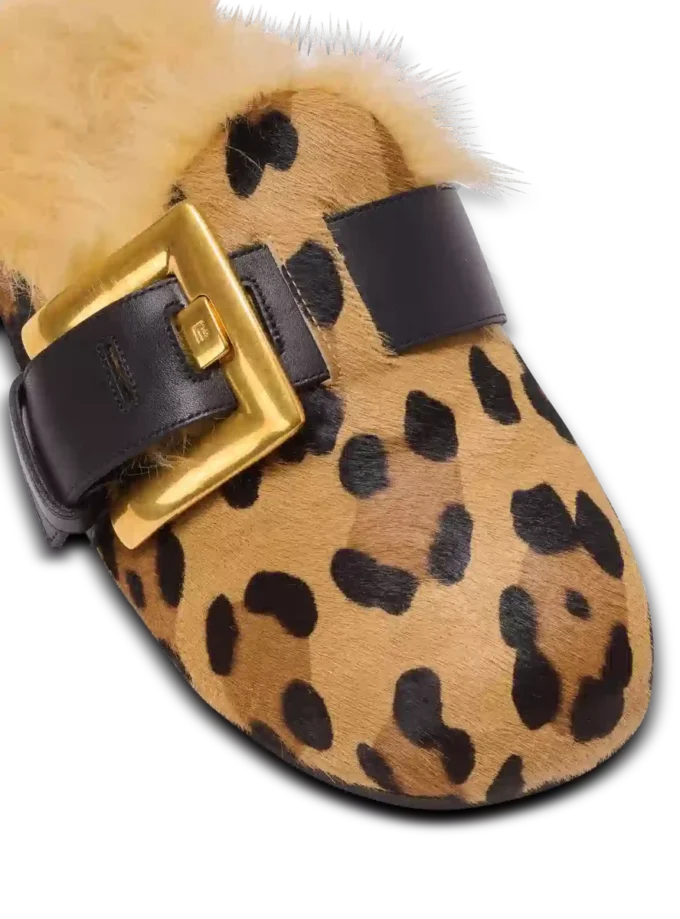 Anthem Pantoletten aus Ponyfell mit Leopardenmuster und Kunstfell Anthem Pantoletten aus Ponyfell mit Leopardenmuster und Kunstfell