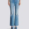 Ausgestellte Jeans Ausgestellte Jeans