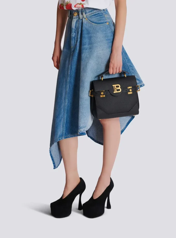 B-Buzz 23 Tasche aus genarbtem Leder