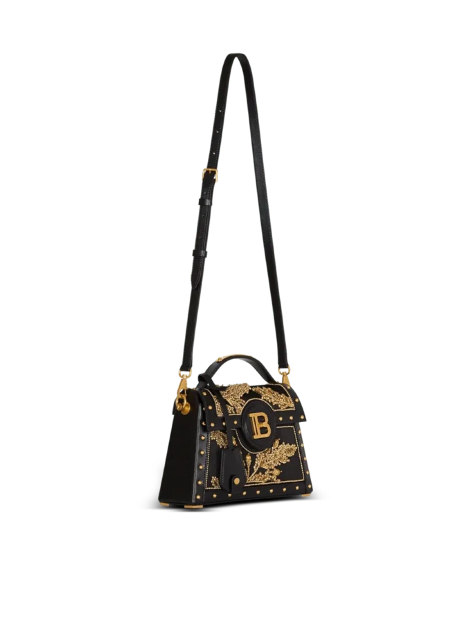 B-Buzz Dynasty Tasche aus besticktem Satin B-Buzz Dynasty Tasche aus besticktem Satin