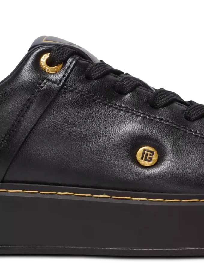 B-Court-Sneaker aus Kalbsleder B-Court-Sneaker aus Kalbsleder