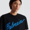 Balmain Lettre T-Shirt mit Flockdruck Balmain Lettre T-Shirt mit Flockdruck