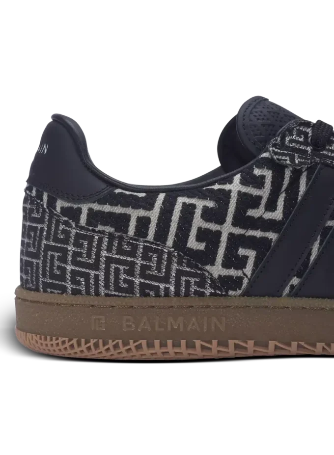 Balmain Swan Sneakers aus PB Labyrinth Jacquard Balmain Swan Sneakers aus PB Labyrinth Jacquard