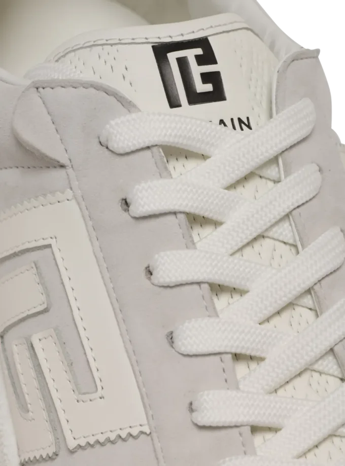 Balmain Swan Sneakers aus Wildleder und Glattleder Balmain Swan Sneakers aus Wildleder und Glattleder