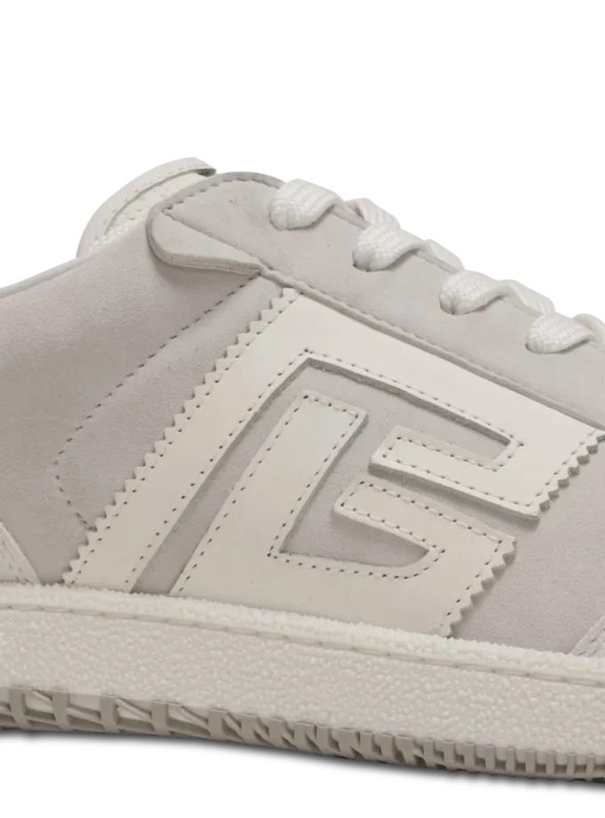 Balmain Swan Sneakers aus Wildleder und Glattleder Balmain Swan Sneakers aus Wildleder und Glattleder