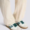 Balmain Swan Sneakers aus Wildleder und Glattleder Balmain Swan Sneakers aus Wildleder und Glattleder