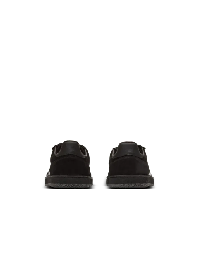 Balmain Swan Sneakers aus Wildleder und Lackleder Balmain Swan Sneakers aus Wildleder und Lackleder