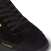 Balmain Swan Sneakers aus Wildleder und Lackleder Balmain Swan Sneakers aus Wildleder und Lackleder