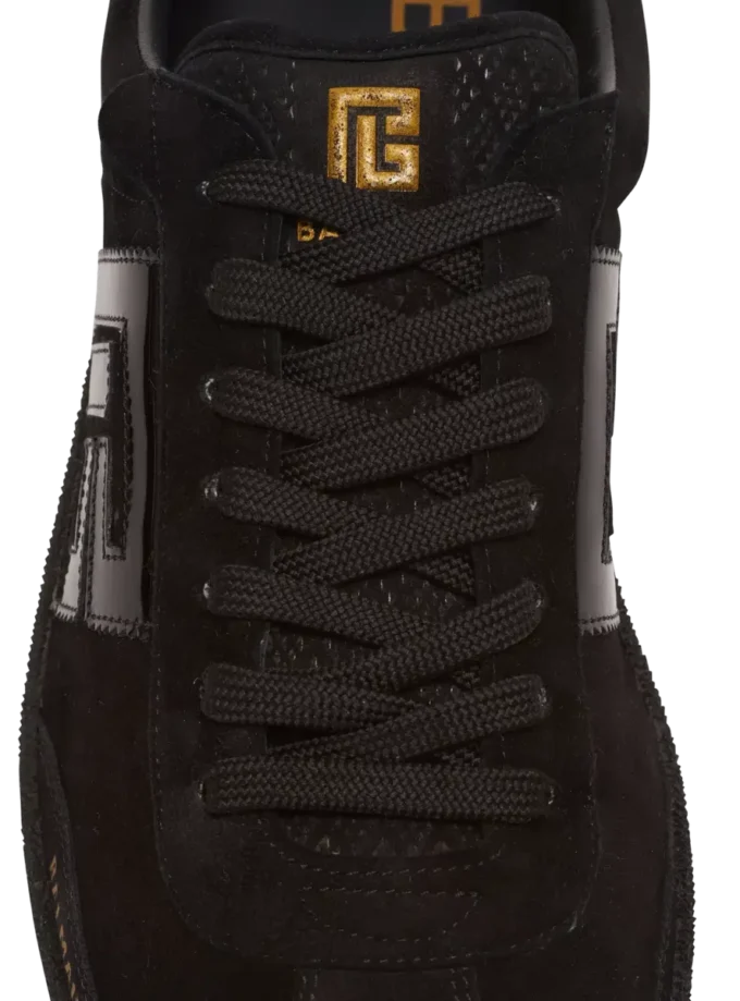 Balmain Swan Sneakers aus Wildleder und Lackleder Balmain Swan Sneakers aus Wildleder und Lackleder