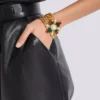 Barockes Armband mit Ketten und Perlen Barockes Armband mit Ketten und Perlen