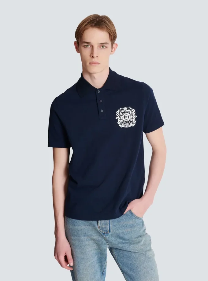 Baumwoll-Poloshirt mit Écusson-Print Baumwoll-Poloshirt mit Écusson-Print