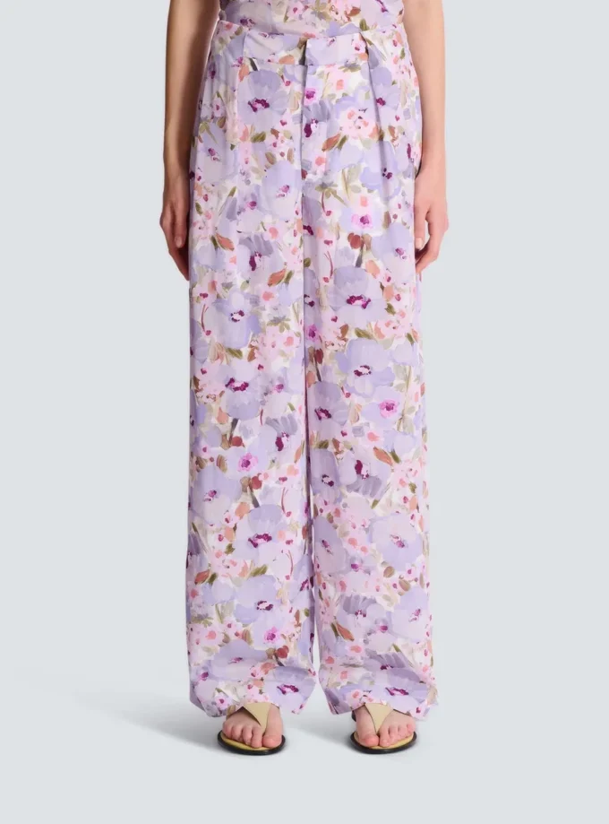 Bedruckte Hose mit Mohnblumenmuster Bedruckte Hose mit Mohnblumenmuster