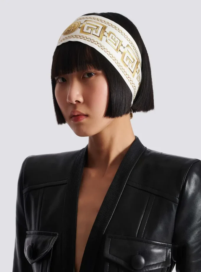 Bedrucktes Seidenbandana mit Balmain-Kettenmuster