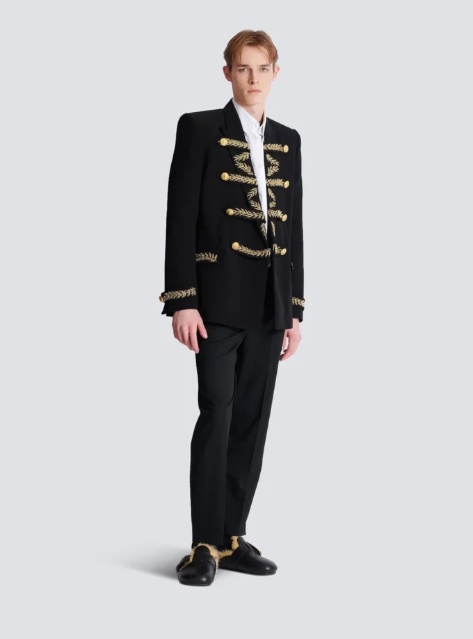 Bestickte Crêpe-Jacke Bestickte Crêpe-Jacke