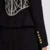 Bestickte, schmal geschnittene Jacke mit Grain-de-Poudre-Muster Bestickte, schmal geschnittene Jacke mit Grain-de-Poudre-Muster