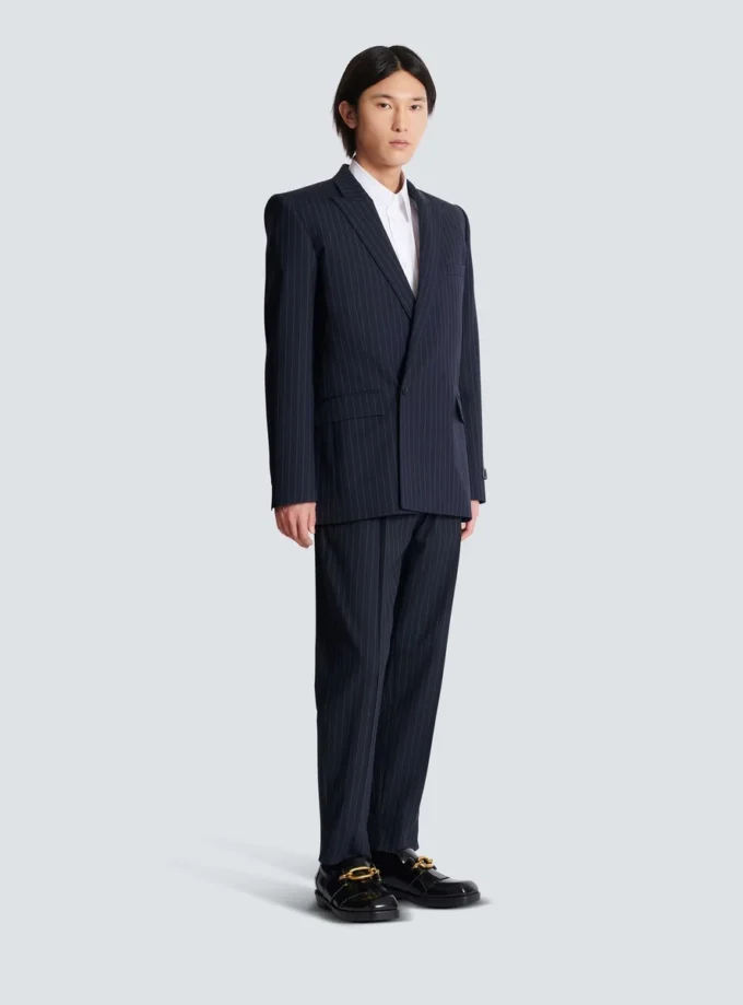 Blazer aus Wollstoff mit Nadelstreifen Blazer aus Wollstoff mit Nadelstreifen