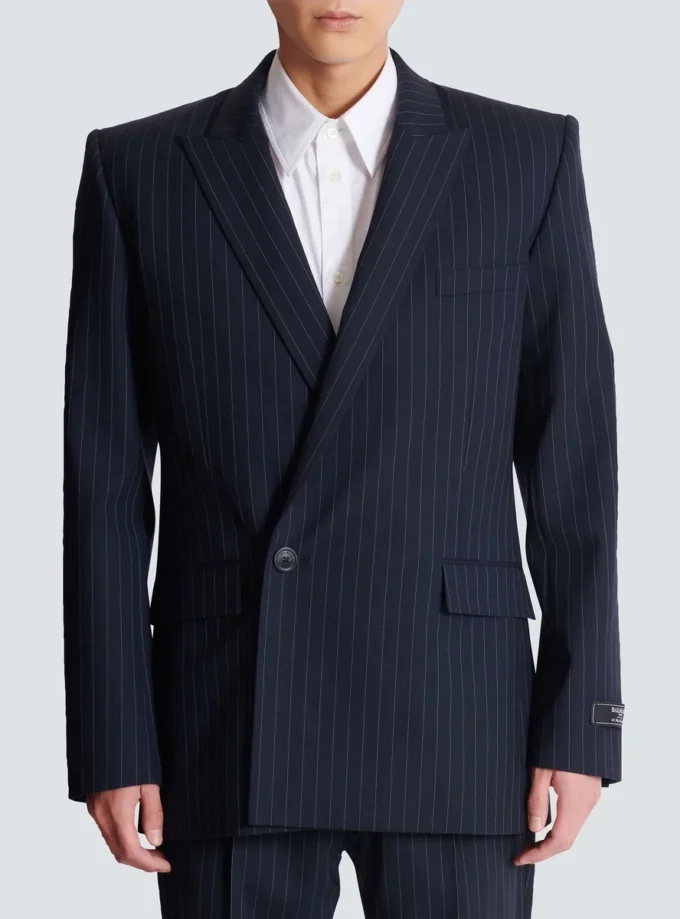 Blazer aus Wollstoff mit Nadelstreifen Blazer aus Wollstoff mit Nadelstreifen