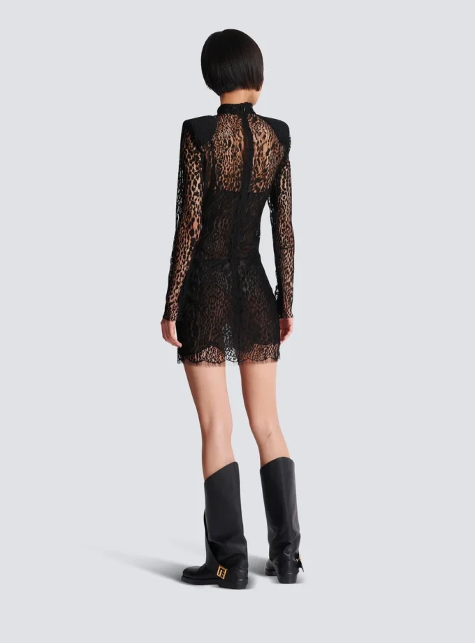 Bodycon-Kleid aus Spitze mit Leopardenmuster Bodycon-Kleid aus Spitze mit Leopardenmuster