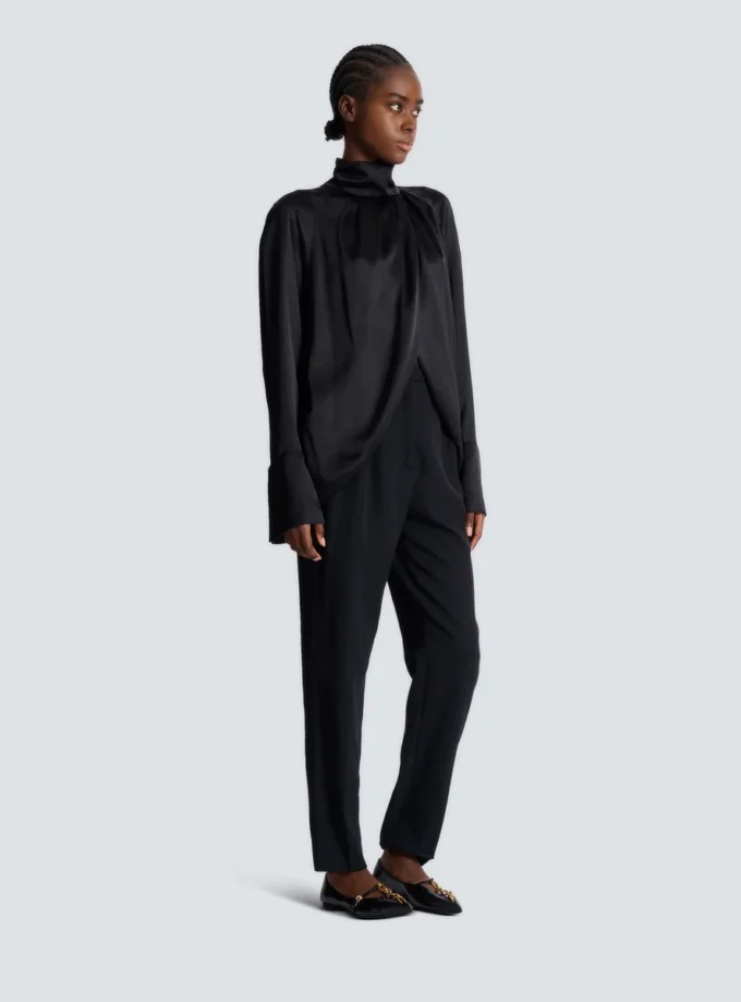 Drapierte Seidenbluse Drapierte Seidenbluse