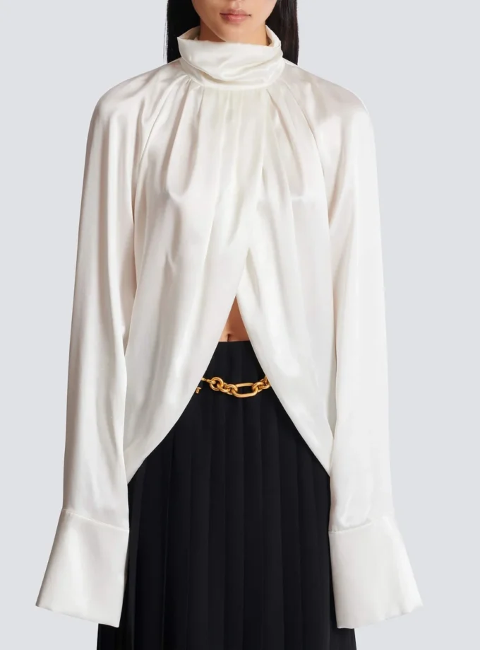 Drapierte Seidenbluse Drapierte Seidenbluse