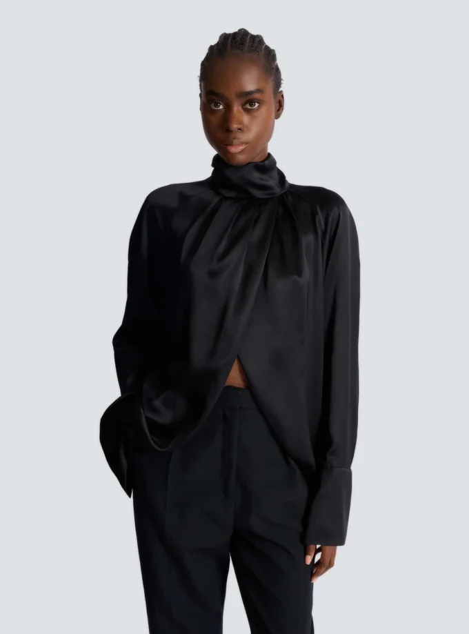 Drapierte Seidenbluse Drapierte Seidenbluse