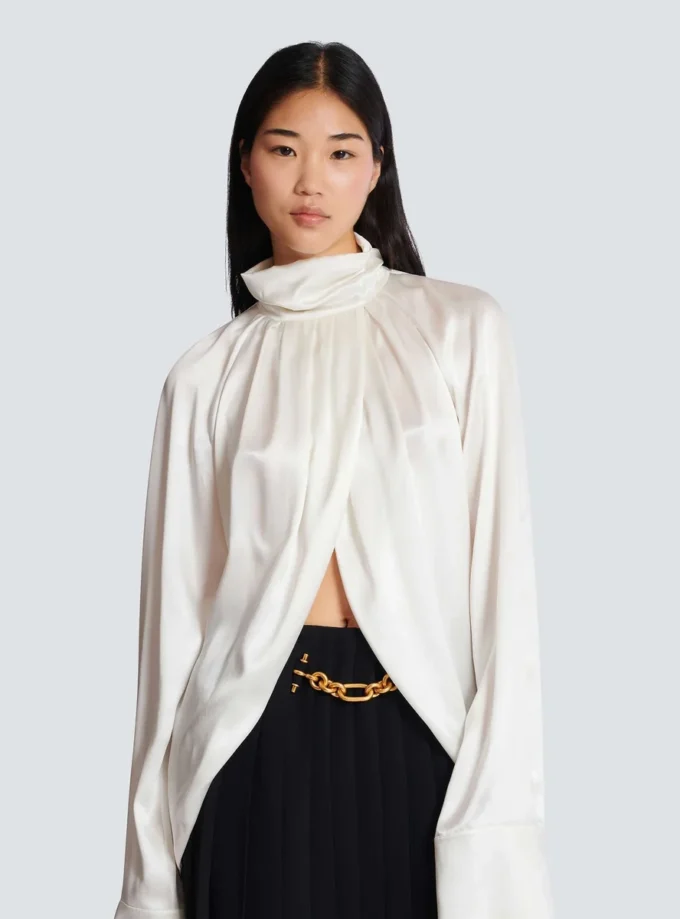 Drapierte Seidenbluse Drapierte Seidenbluse