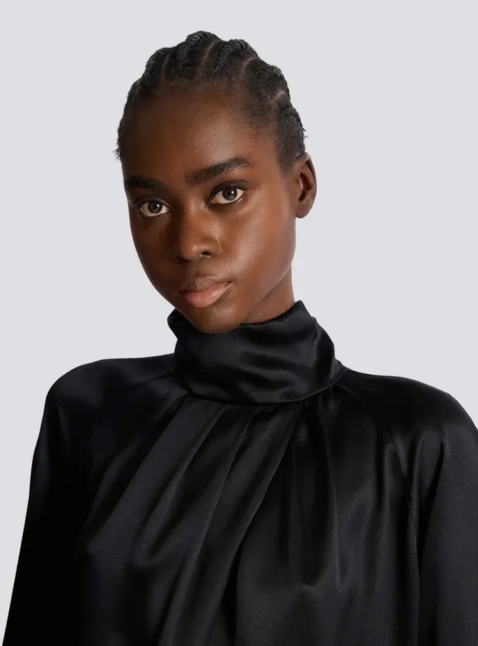 Drapierte Seidenbluse Drapierte Seidenbluse