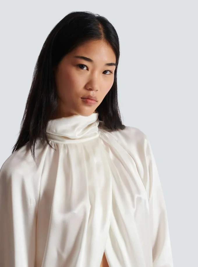 Drapierte Seidenbluse Drapierte Seidenbluse