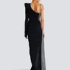 Drapiertes, asymmetrisches Kleid aus zwei Materialien Drapiertes, asymmetrisches Kleid aus zwei Materialien