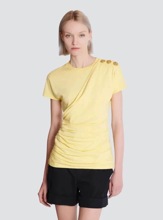 Drapiertes T-Shirt mit Knöpfen Drapiertes T-Shirt mit Knöpfen