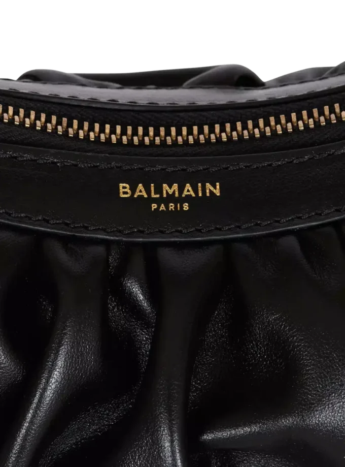 Ebene Mini-Tasche aus Kalbsleder