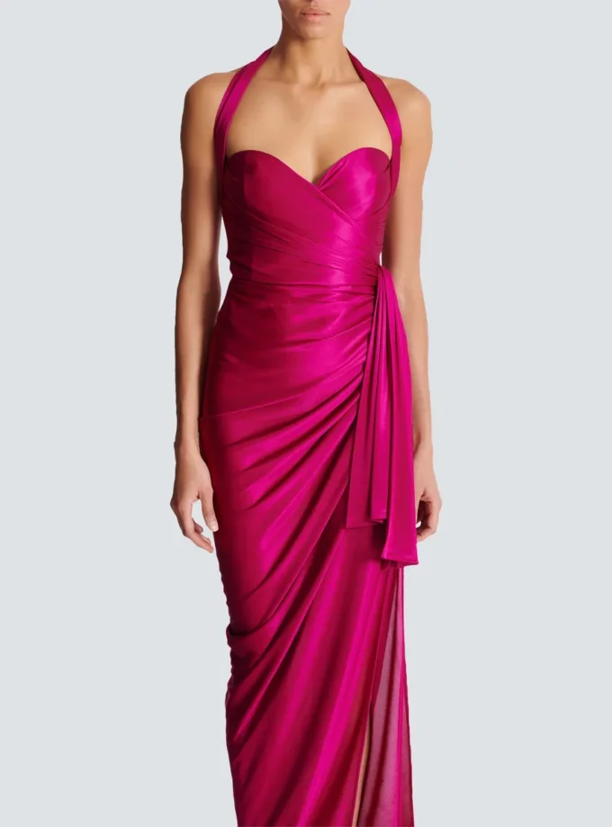Fließendes, drapiertes Interlock-Jerseykleid Fließendes, drapiertes Interlock-Jerseykleid