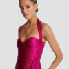 Fließendes, drapiertes Interlock-Jerseykleid Fließendes, drapiertes Interlock-Jerseykleid