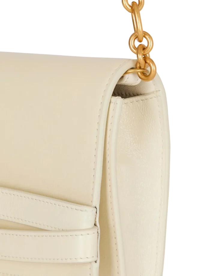Geknitterte Lederbrieftasche mit Shuffle-Kette Geknitterte Lederbrieftasche mit Shuffle-Kette