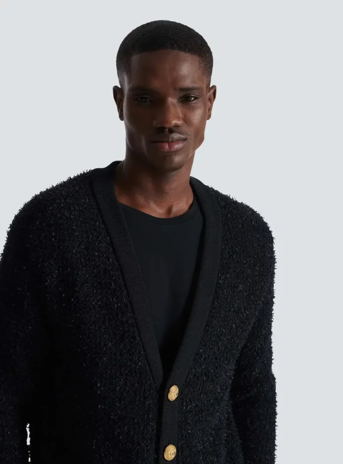 Geknöpfte Strickjacke