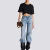 Gerade geschnittene Jeans aus verwaschenem Denim Gerade geschnittene Jeans aus verwaschenem Denim