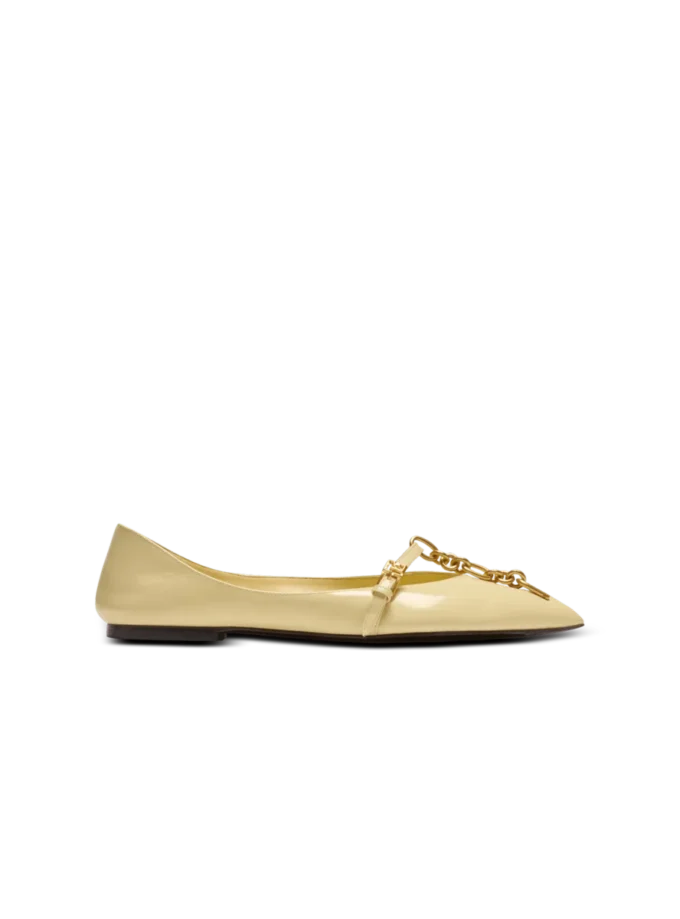 Glänzende Ballerinas aus Lammleder
