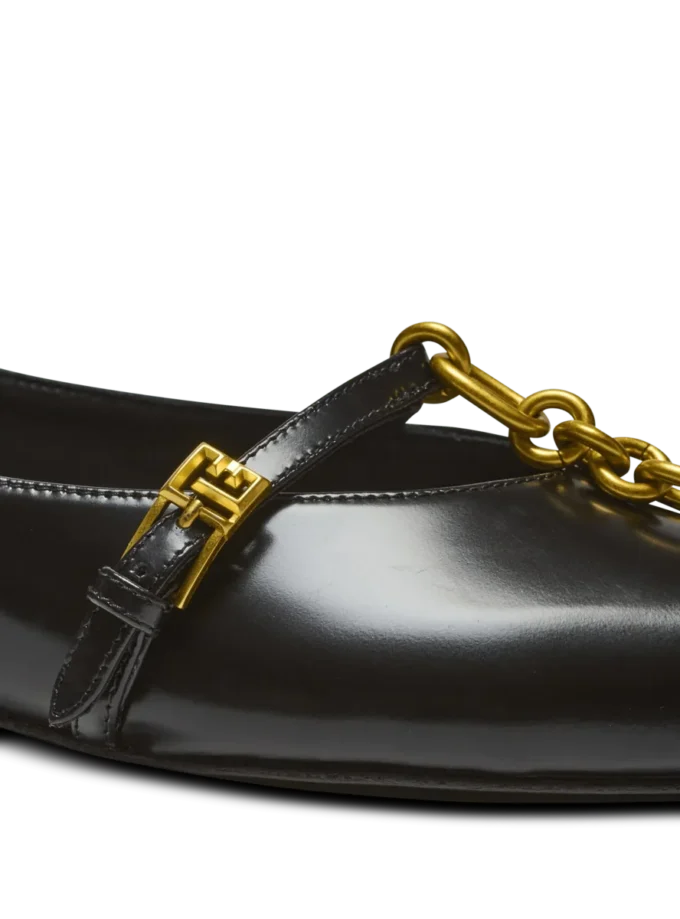 Glänzende Ballerinas aus Lammleder