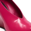 Glänzende Pumps aus Lammleder mit Keilabsatz