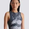 Halterneck-Kleid mit Trompe-l’œil-Strassverzierung Halterneck-Kleid mit Trompe-l’œil-Strassverzierung