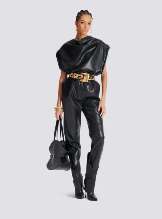 Hoch taillierte Kunstlederhose