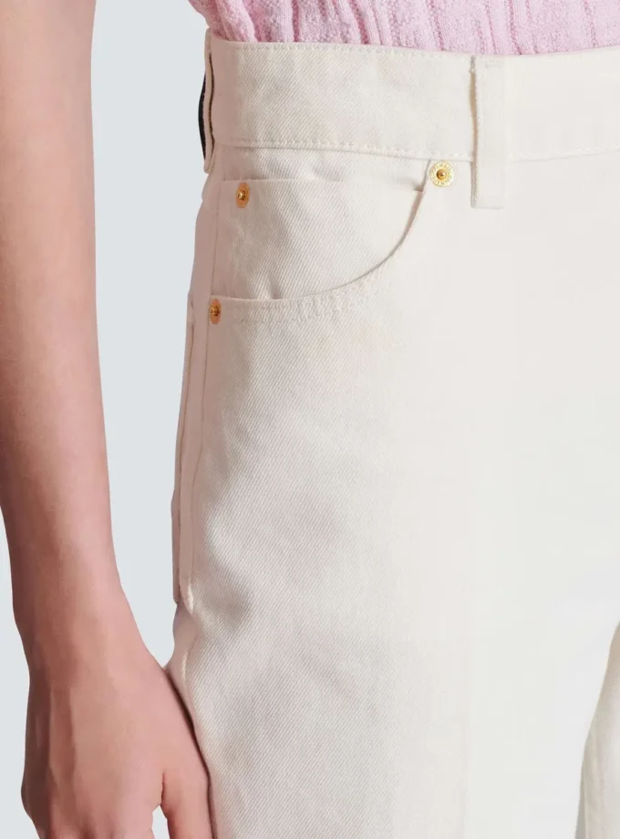 Jeans mit geradem Bein Jeans mit geradem Bein