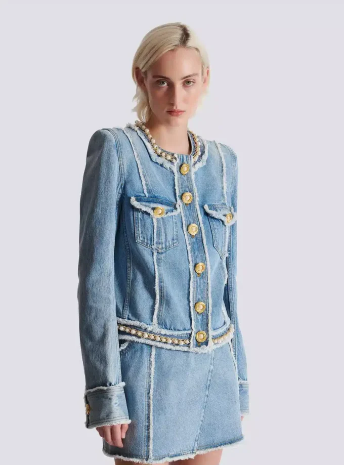 Jeansjacke mit Perlenbesatz Jeansjacke mit Perlenbesatz